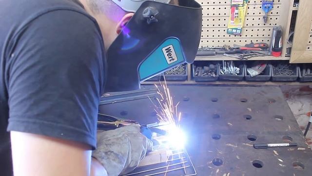 Классная и простая самоделка из металлического уголка и профильной трубы.Сделай сам смотреть онлайн