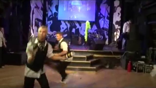 Виртуозное шоу барменов смотреть онлайн