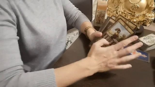 СОПЕРНИЦА?? КАК У НЕЕ ДЕЛА? гадание таро соперница онлайнрасклад