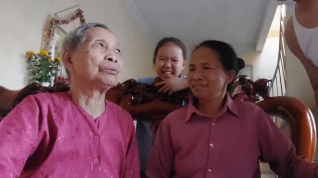 U RẤT QUÝ CON CHÁU TRONG NHÀ|| TẶNG U 2 TRIỆU LIKE ❤️❤️❤️ смотреть онлайн