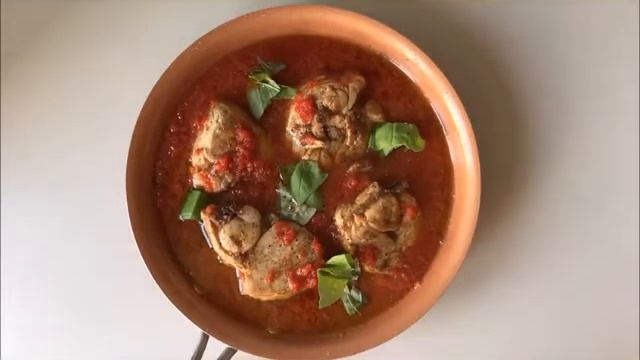 ПЕТУХ С АНЧОУСАМИ В ТОМАТНОМ СОУСЕ | ИТАЛЬЯНСКАЯ КУХНЯ смотреть онлайн