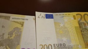 Spain/ #13 / Как выглядят 200 евро .Как выглядит банковская банкнота 200 евро.