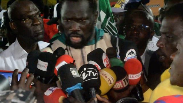 Open presse Boy niang 2 Pikine stade Allassane Djibo, du jamais vue boy niang lance des… смотреть онлайн