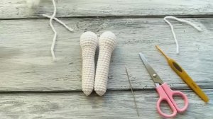 Вязание крючком - Зайка в стиле Тильда Часть √5 Ручки.