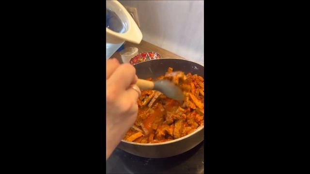 Лагман !!!!Рецепт лагмана !! Лагман по-казахски!!!Просто и вкусно !!! Пальчики оближешь!!!! смотреть онлайн