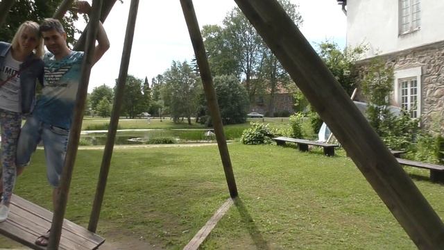 Latvia 2017: Часть 2. Средневековые деревянные качели. смотреть онлайн