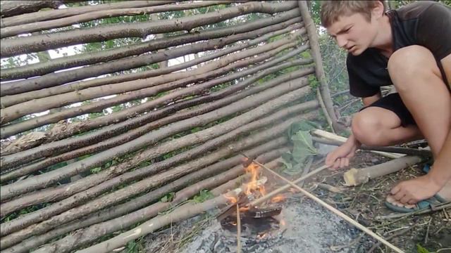 Как построить дом в лесу №1 (Супер-лавка) смотреть онлайн