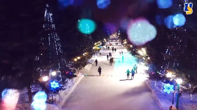 "Сказочный КАТОК" и иллюминация в Центральном парке (Красноярск) смотреть онлайн