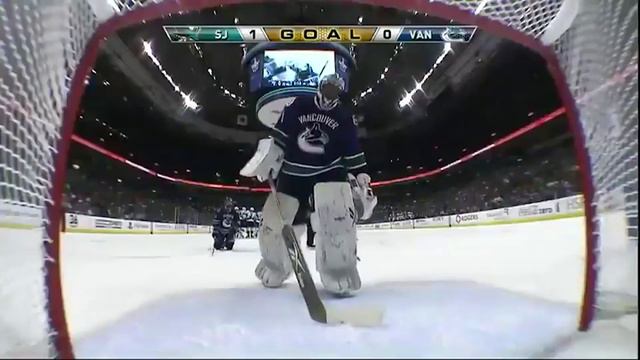 When One Player Carried The Vancouver Canucks... смотреть онлайн