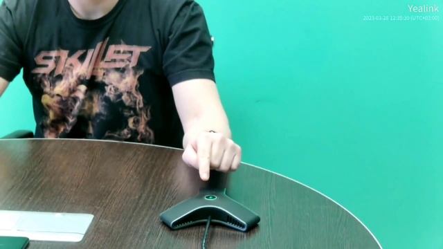 Демонстрация работы Yealink AVHub - наведение по пресетам. Часть 2 смотреть онлайн