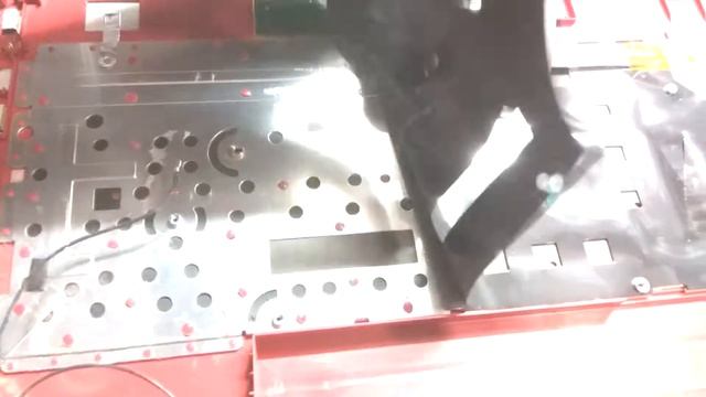 Замена клавиатуры с подсветкой MSI MS-16J4 смотреть онлайн