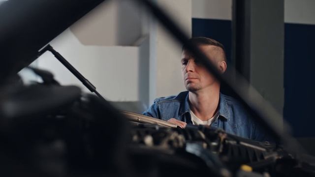 Амортизатор капота АвтоУПОР на твой автомобиль. смотреть онлайн