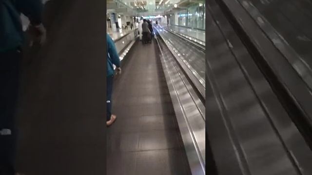 Аэропорт в Бангкоке?? смотреть онлайн