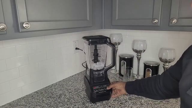 Ninja Blender #ninja #blender #professional #1000 #highlyrecommended #smoothie #cocktails #ice # смотреть онлайн
