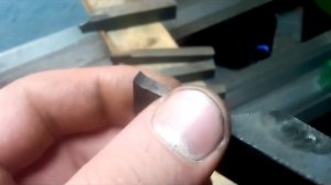 Почему ломает отрезной резец...