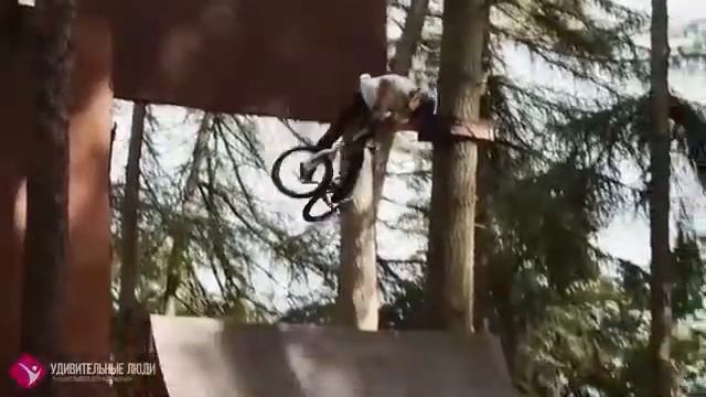 Безумные трюки которые совершить могут только опытные райдеры|Трюки BMX