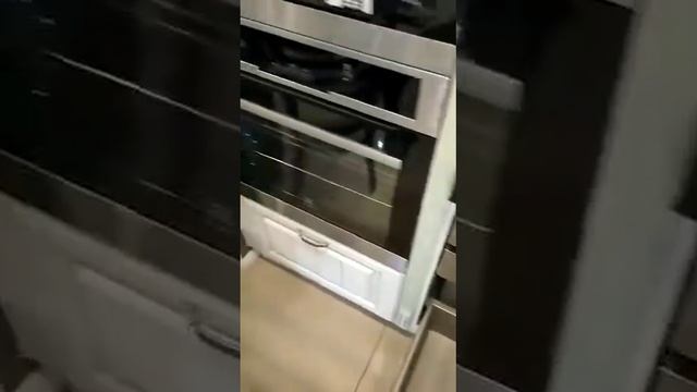 Обзор - Кухонный гарнитурDANIELA(Кухни и ванные Мария) смотреть онлайн