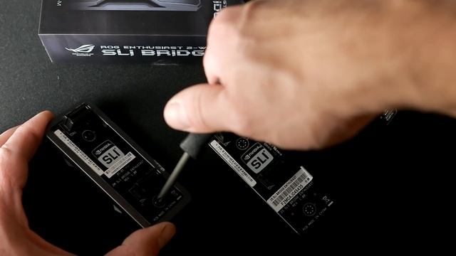 ASUS RoG SLI Bridge Unboxing mit SiriuS / Deutsch German смотреть онлайн