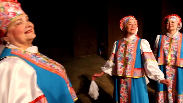 При народе в хороводе смотреть онлайн