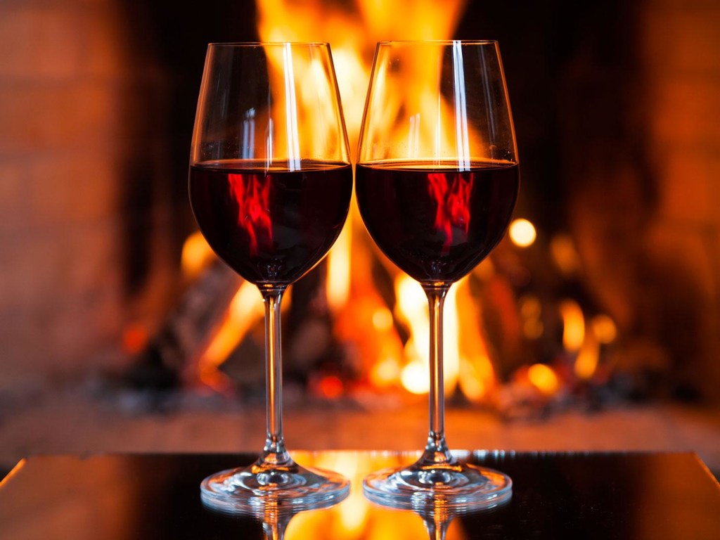 НОЧЬ, в БОКАЛЕ... у НАС...🥂апрель - 24г. смотреть онлайн