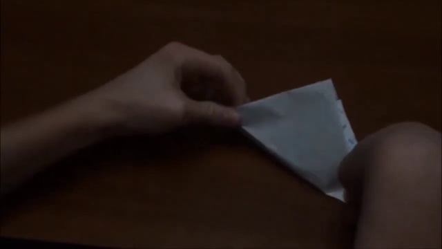 Бумажная хлопушка Vs Петарда смотреть онлайн
