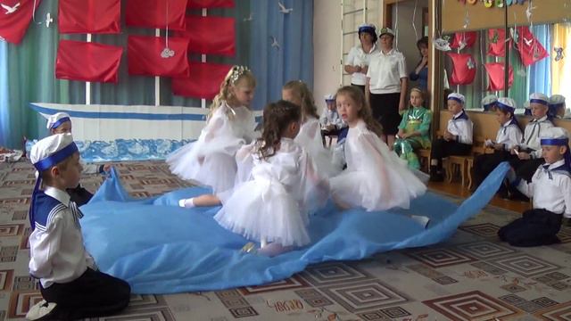 чайки над водой смотреть онлайн