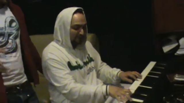 Jan Grigorev (P.M.) & Alisher Nasirov (Slang).MPG смотреть онлайн