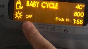 Hotpoint-Ariston Aqualtis AQM9D49U washer dryer