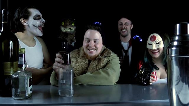 Suicide Squad Review Bloopers смотреть онлайн