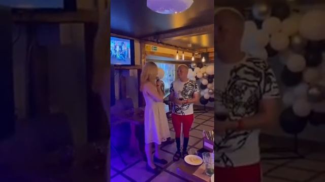 Стихотворение на др от любимой подруги! смотреть онлайн