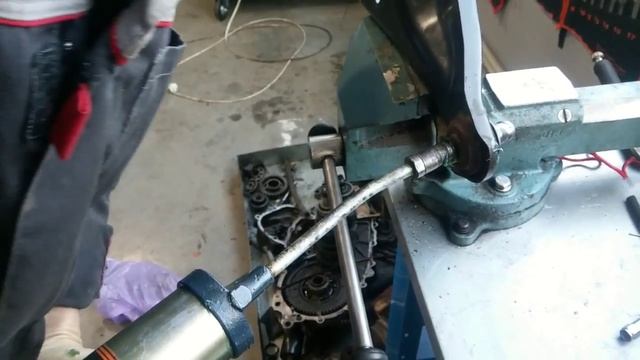 8. Восстановленная шаровая опора рычага и процесс смазки Воронеж смотреть онлайн