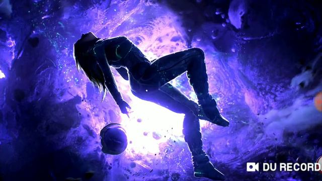 6минут 27 секунд мощной музыки. Сперва класс