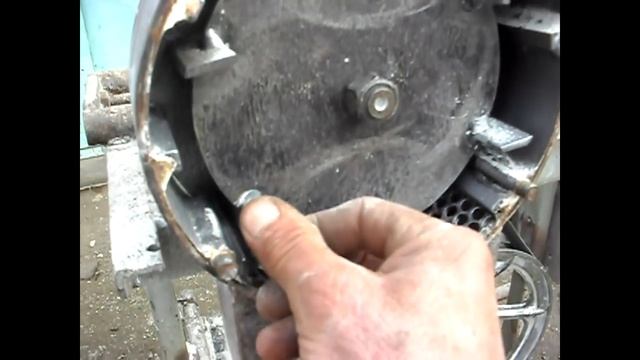 Дробилка зерна своими руками (крупорушка) (зернодробилка) | shredding systems смотреть онлайн