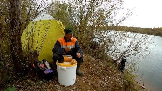 Рыбачу на Вятке.Рыбаки будьте бдительны! смотреть онлайн
