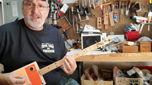 3 string Cigar Box Guitar - Toilet Paper Blues смотреть онлайн