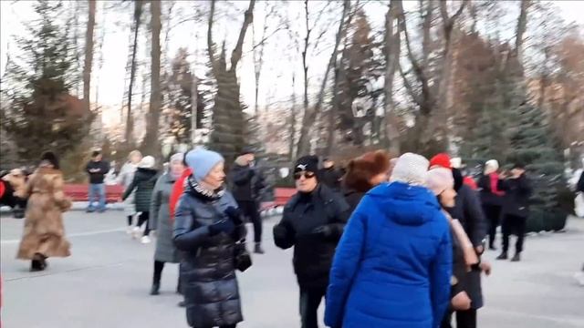 ВОТ ТАК ЖЕ КОГДА ТО ГЛАЗА БЛЕСТЕЛИ КАК АГАТЫ смотреть онлайн
