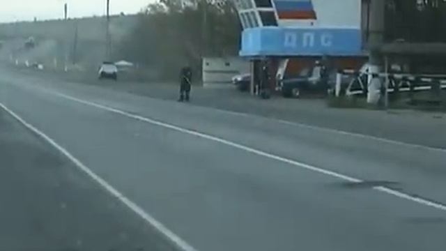 Никто не останавливается по требованию ДПС смотреть онлайн