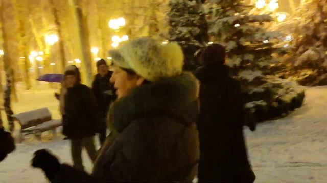 Заманила Танцы в парке Горького Харьков Декабрь 2021 смотреть онлайн