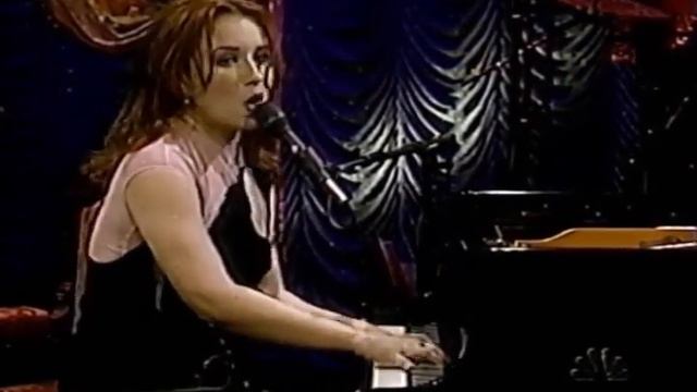 Tori Amos - Spark & Interview - Tonight Show (Better Quality) смотреть онлайн