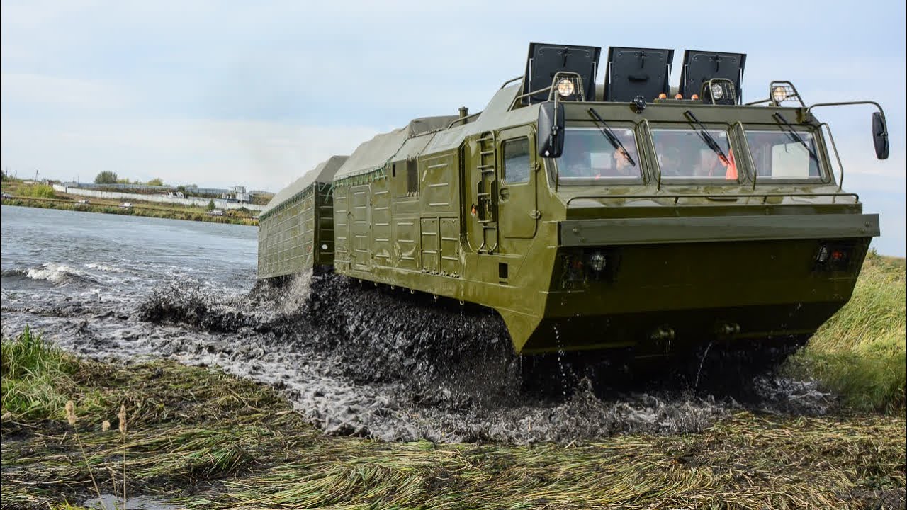 КОРОЛЬ БЕЗДОРОЖЬЯ! ВЕЗДЕХОДЫ ПРУТ ПО СУРОВЫМ ДОРОГАМ СЕВЕРА. смотреть онлайн