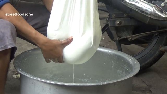 Rasgulla Sweet Making | Rasgulla Recipe | Bengali Sweet | Indian Sweets Making Video смотреть онлайн