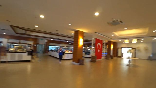 Турция 2021🇹🇷Сиде Paloma Oceana Resort 5. Чем кормят в отеле? Обзор завтрака и обеда. смотреть онлайн