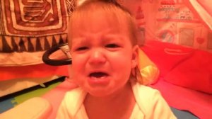 Наша Лера громко плачет