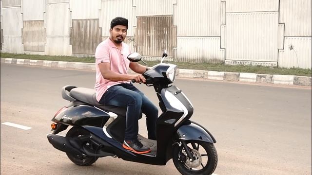 Fascino 125 BS6 First Ride Review தமிழில் - Comfortable Scooter | Rev Force Tamil смотреть онлайн