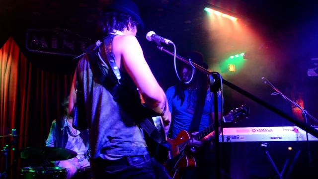 Lantz Lazwell and The Vibe Tribe w Eric McFadden @ Cirque Du Rawk (@ The Mint); song - "Water Below смотреть онлайн