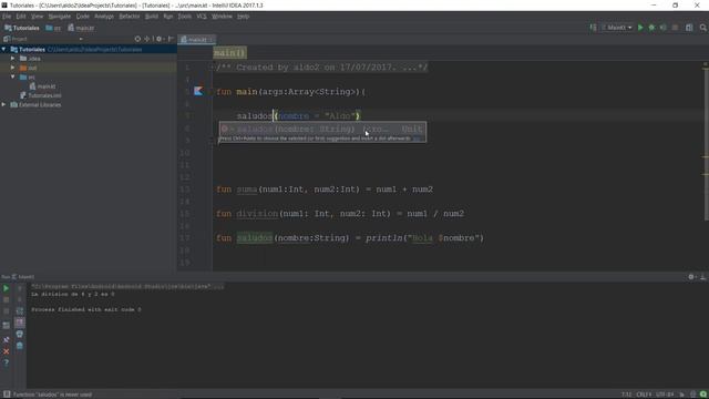 Programación en Kotlin #19 - Parámetros por Defecto смотреть онлайн