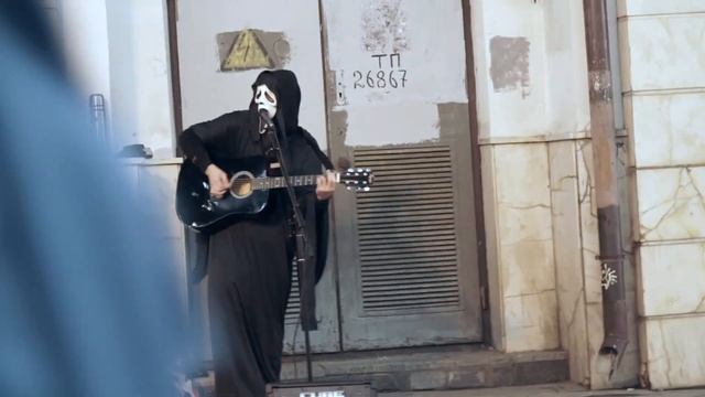 КАК ЗНАКОМИТЬСЯ В ХЭЛЛОУИН? / ПИКАП ПРАНК ОТ КРИКА смотреть онлайн