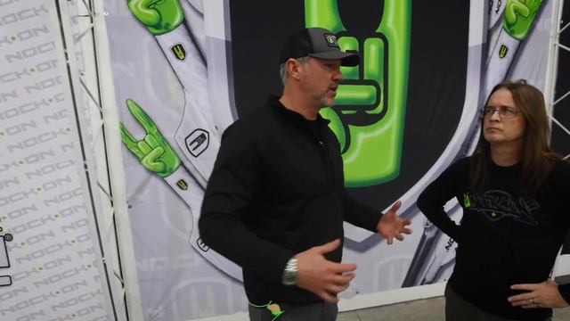 Обучение стрельбе из блочного лука. Урок 1 из 3 смотреть онлайн