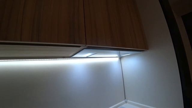 Кухонный гарнитур до потолка с антресолями. смотреть онлайн