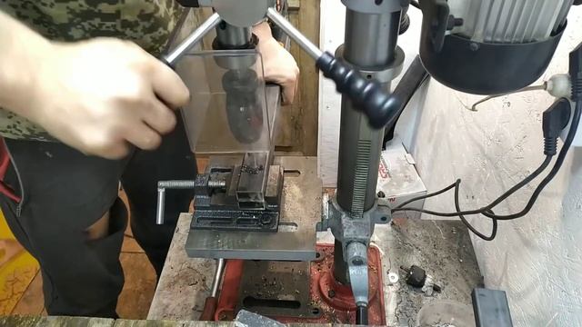 СУПЕР идея, которую СТОИТ повторить КАЖДОМУ!! КЛАССНАЯ и ПРОСТАЯ идея из профильной трубы! смотреть онлайн